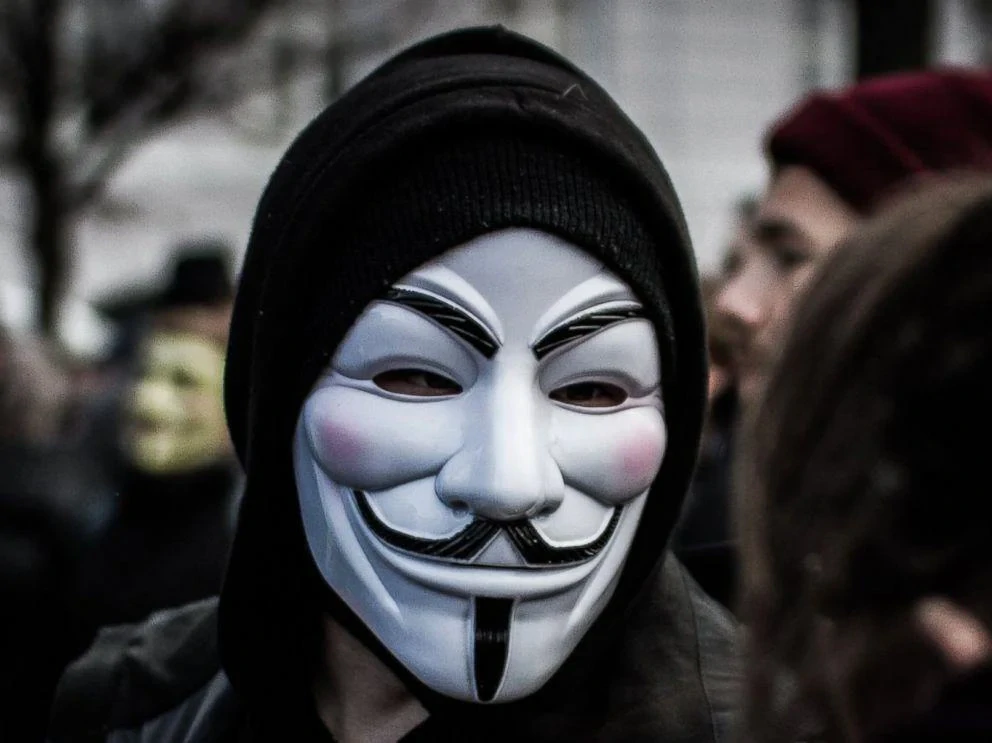 Anonymous maska na zakrytí obličeje