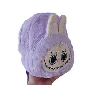 Plyšová hračka batůžek Labubu 26cm - fialový