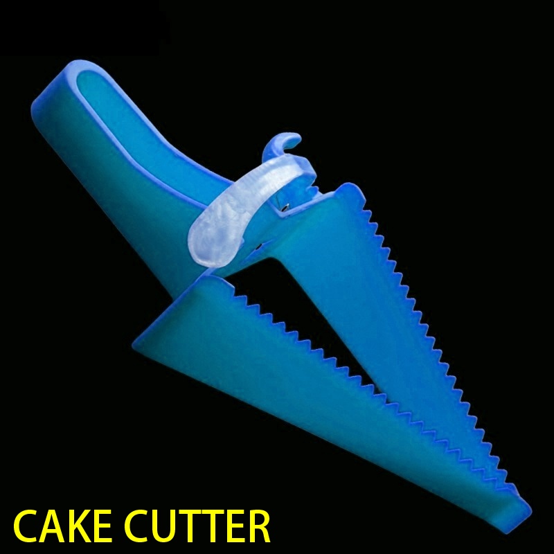 Kráječ na dorty Cake Cutter - modrý
