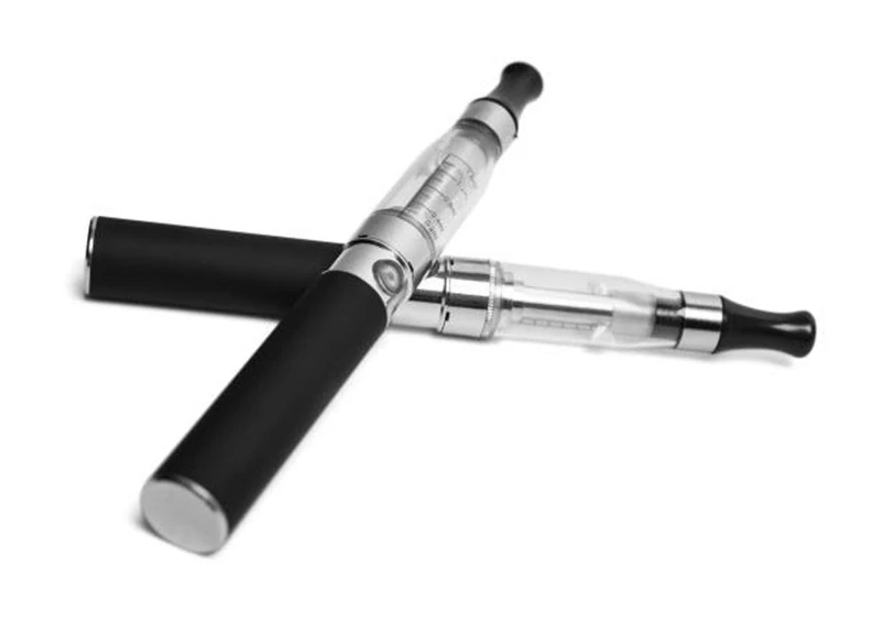 Elektronická cigareta eGo-CE4 Black E-liquid - sada 2 kusy VÝPRODEJ