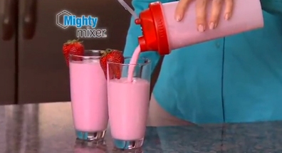 Shaker na koktejly Mighty Mixer - modrý